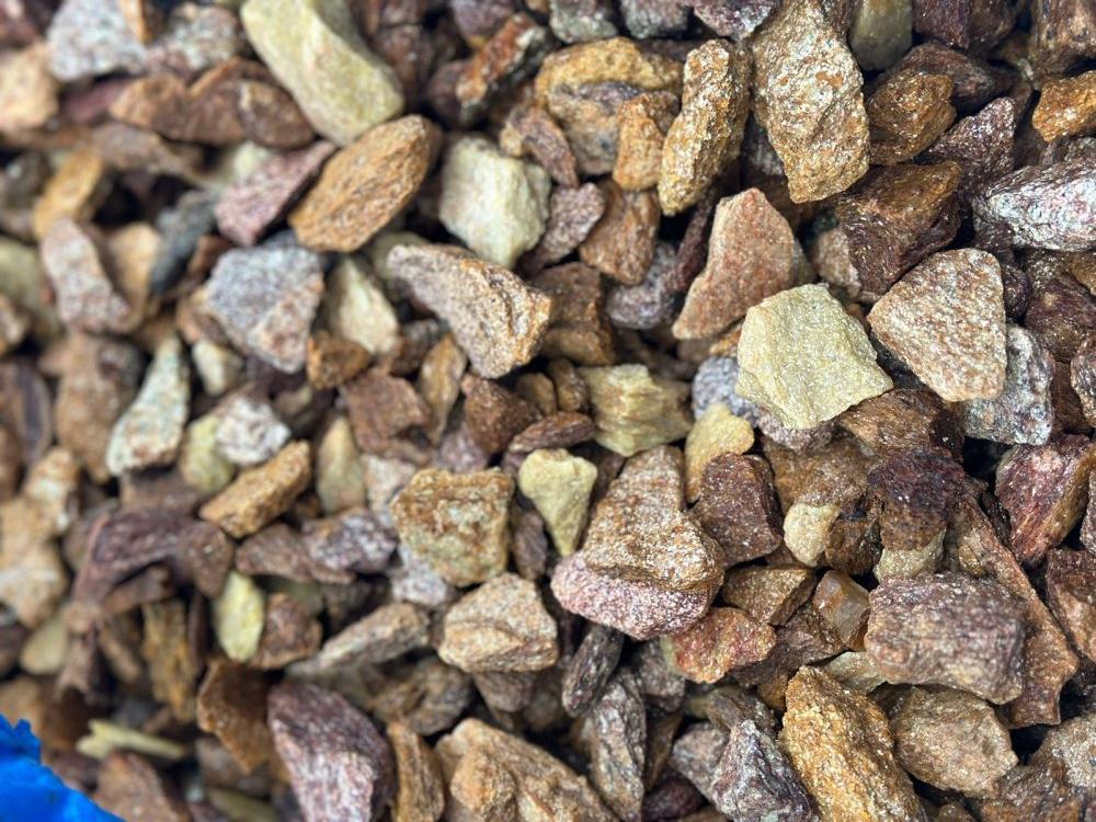 Златолит персиковый декоративная каменная крошка купить в Пензе