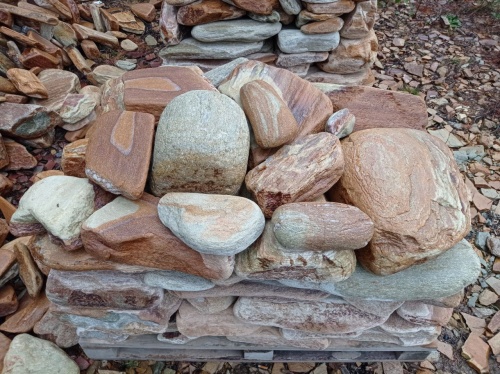 Златолит жёлтый, жёлто-зелёный глыбки и валуны для ланшафтного дизайна купить в Пензе