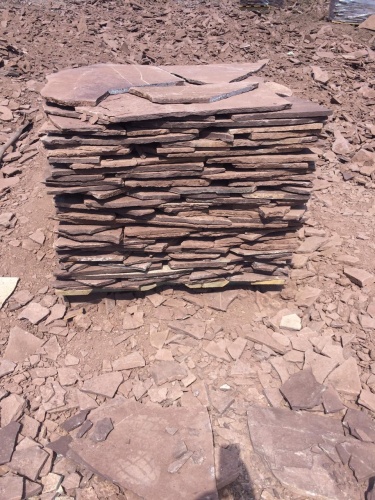 Плитняк лемезит бордовый для цоколя 1,5-2 см купить в Пензе