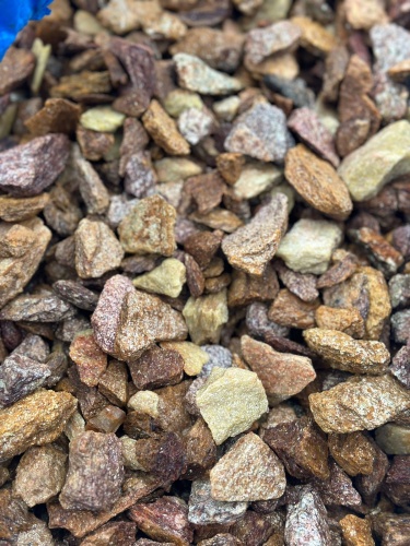 Златолит персиковый декоративная каменная крошка купить в Пензе