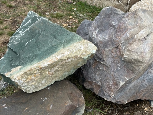 Камни для ландшафтного дизайна зелёные 10-60 килограмм купить в Пензе