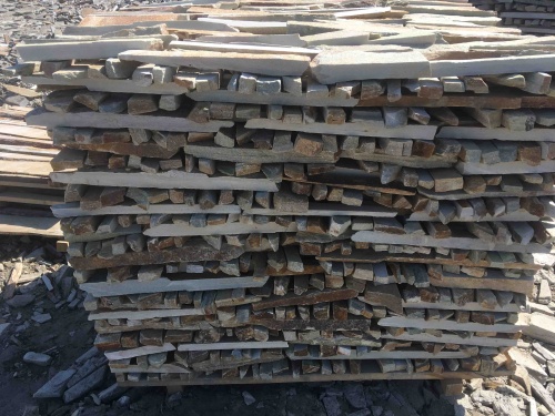 Горбушка златолит золотистый для облицовки купить в Пензе