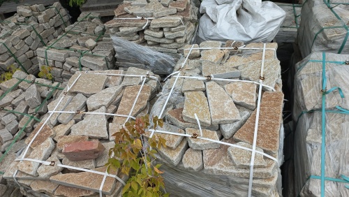 Гранитный плитняк галтованный для парковки купить в Пензе