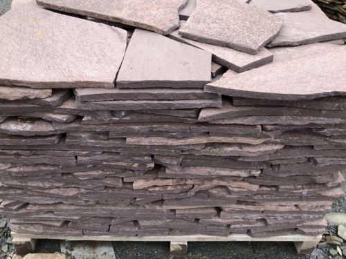 Плитняк лемезит бордовый для облицовки цоколя 20-25 мм  купить в Пензе