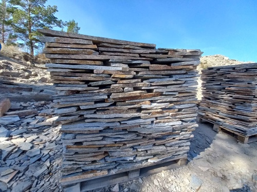 Плитняк златолит серебристый для фасада купить в Пензе