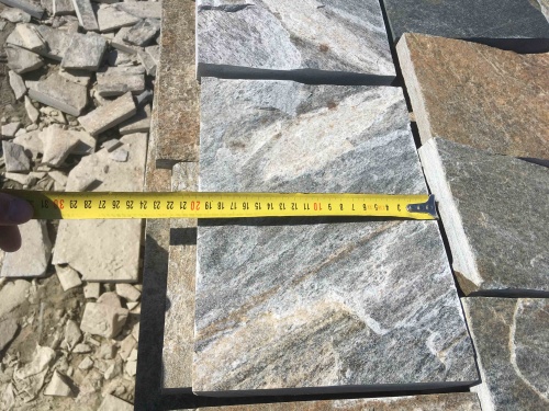 Плитка пилёная златолит Уральский для цоколя, отмостки купить в Пензе