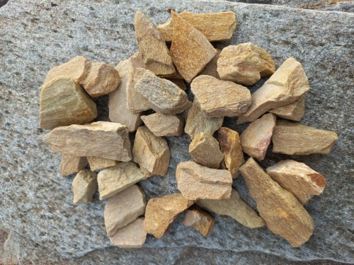 Златолит жёлтый декоративная каменная крошка купить в Пензе